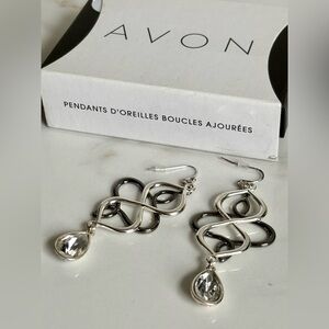Avon Two-Tone Silver Celtic Knot Teardrop Crystal Statement Dangle Earrings 3”